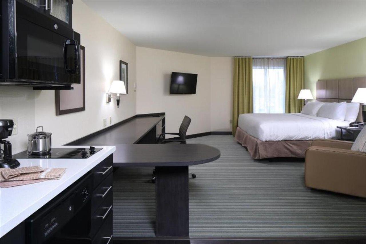 Candlewood Suites - Newark South - University Area By Ihg Екстер'єр фото