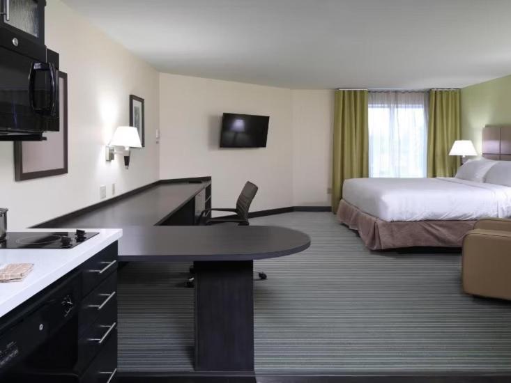 Candlewood Suites - Newark South - University Area By Ihg Екстер'єр фото