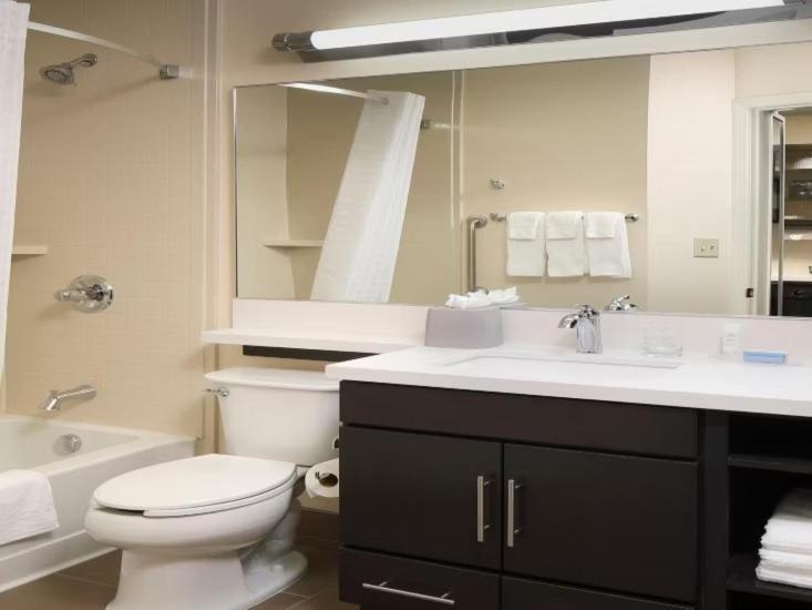 Candlewood Suites - Newark South - University Area By Ihg Екстер'єр фото