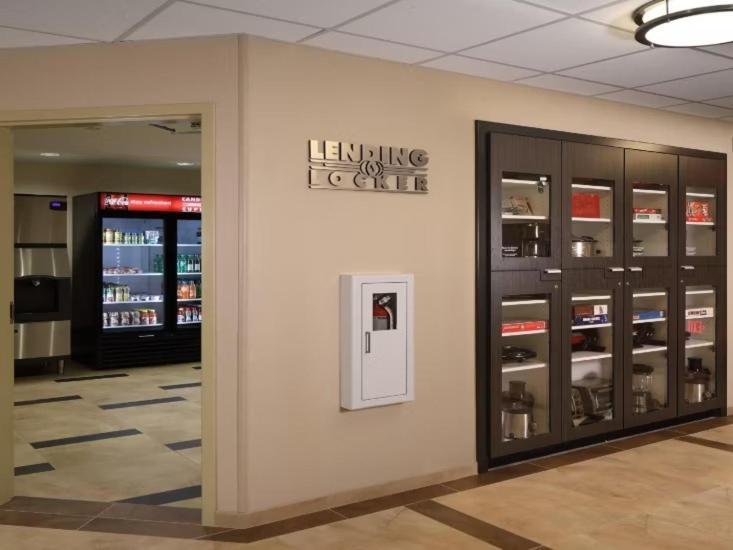 Candlewood Suites - Newark South - University Area By Ihg Екстер'єр фото