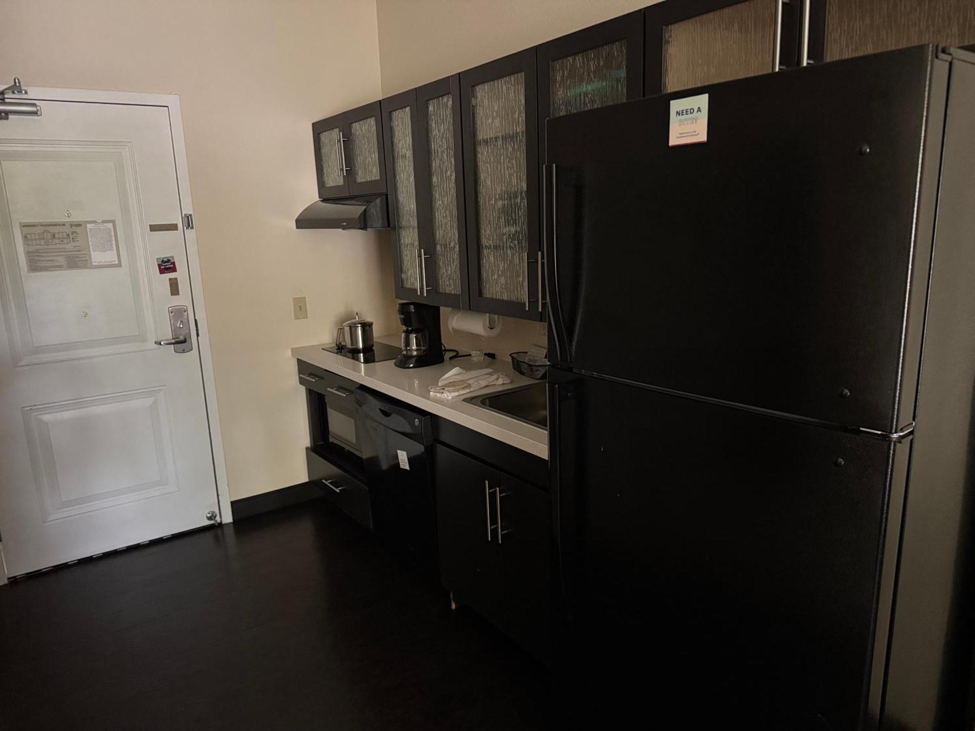 Candlewood Suites - Newark South - University Area By Ihg Екстер'єр фото