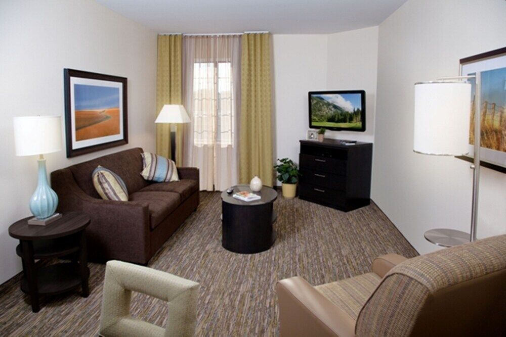 Candlewood Suites - Newark South - University Area By Ihg Екстер'єр фото
